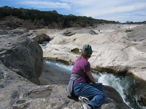 Pedranalis: rock formations, canyons, rivers, trees.
