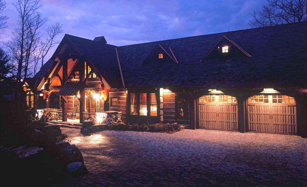 (C)Copyright 2004-9 That Architect, All Rights Reserved Worldwide.  Photo by Mark Hutchison.  Falcon Cliff Lodge designed by That Architect Architect.