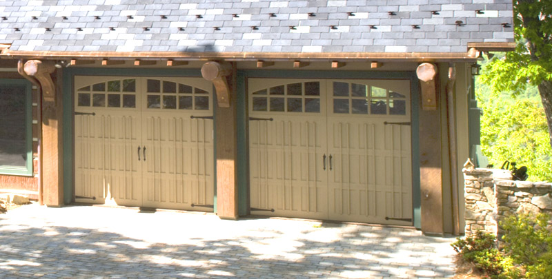 Just one example of the various decorative design treatments employed by That Architect one of his projects.  (C)Copyright 2005-2010 That Architect, All Rights Reserved Worldwide.  Garage architect design example.